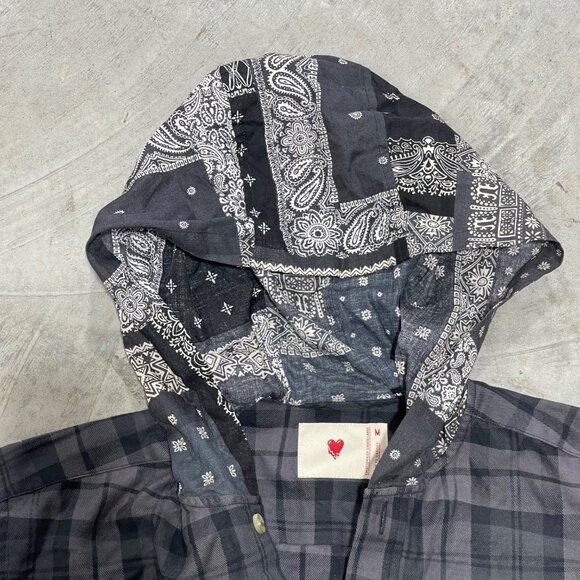 NEW EMOTIONALLY UNAVAILABLE PLAID HOODIE SZ MEDIUM - Picture 2 of 4